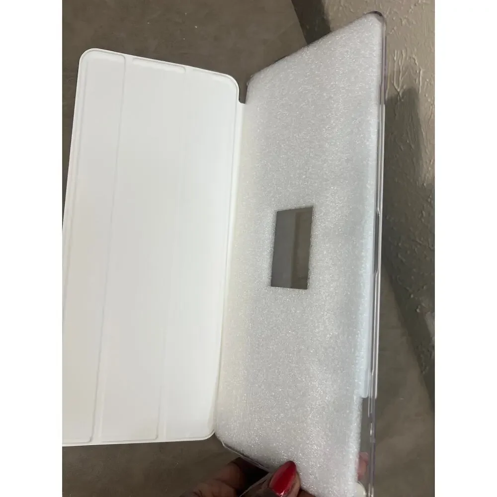 Dexnor Case For Apple Magic Keyboard With Touch ID/Lock Key 2021/2024, White